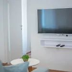 Maison d'hôtes Leona Deluxe 4*