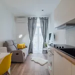 Leona Deluxe Pula